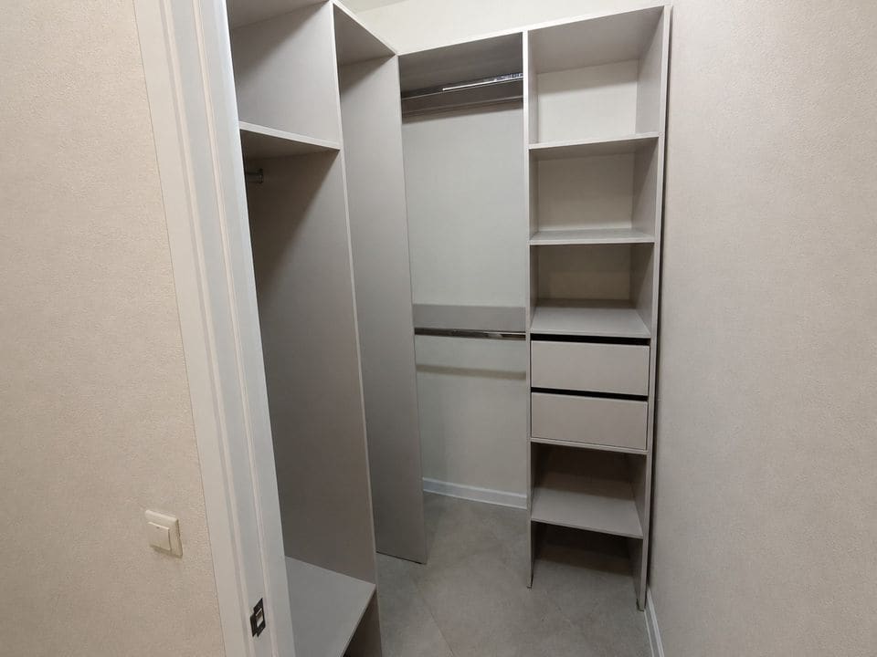 Гардеробные 13