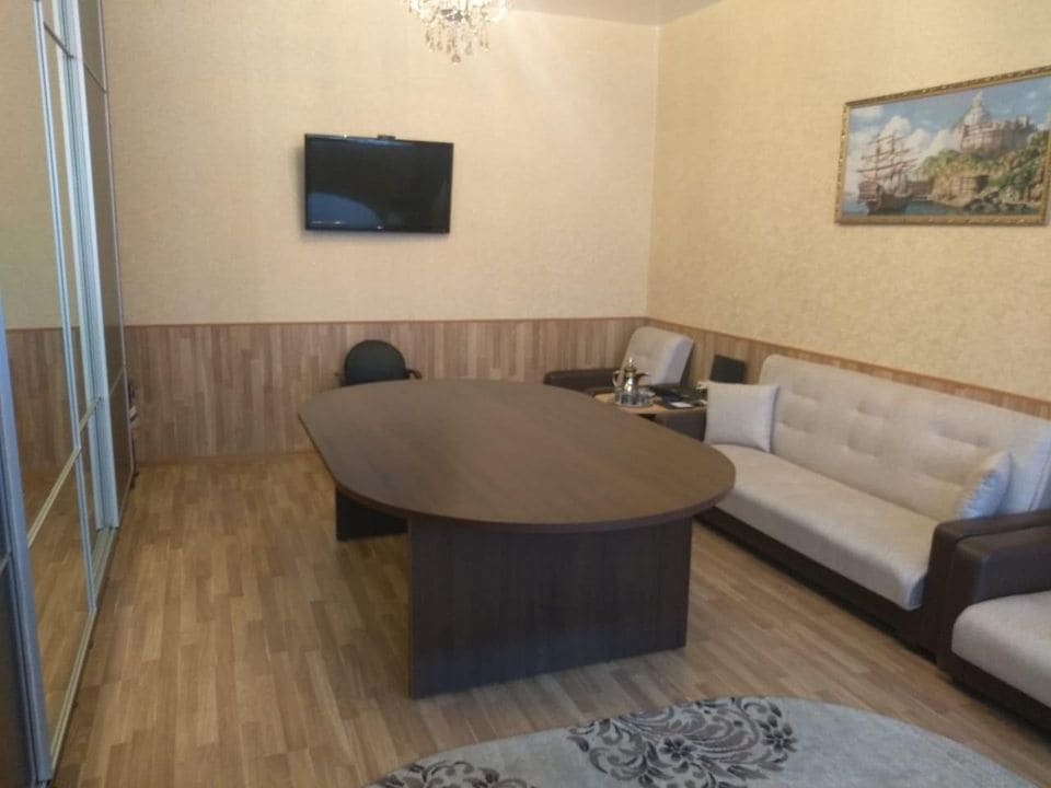 Офисная мебель 10