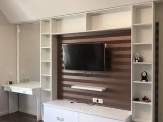 Стенки и гостиные 16
