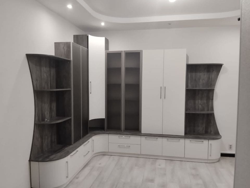 Стенки и гостиные 9