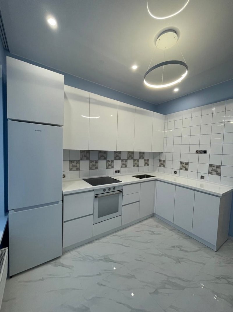 На фото - Кухня Ницца Кухня Ницца